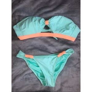 Victoria’s Secret bikini